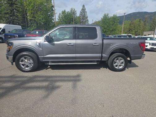 CARBONIZED GREY METALLIC 2025 Ford F-150 XLT