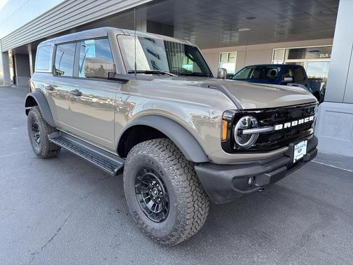 Marsh Gray 2026 Ford Bronco Outer Banks