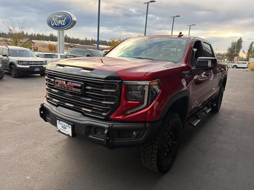 2024 GMC Sierra 1500 AT4X