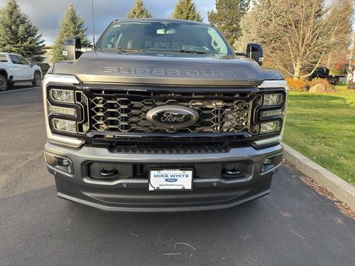 2026 Ford F-350 Lariat