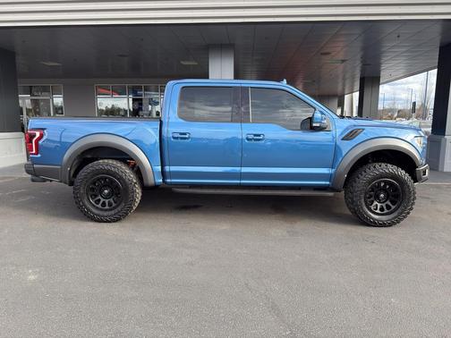 2020 Ford F-150 Raptor
