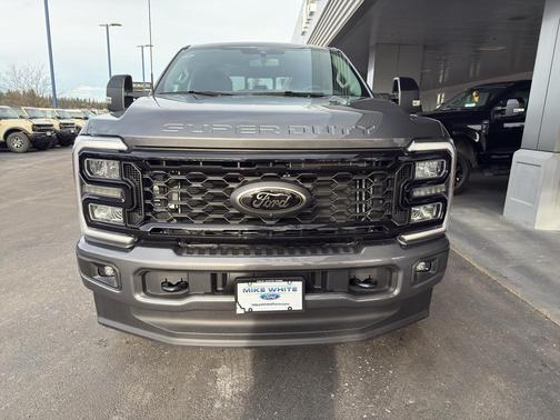 2026 Ford F-350 Lariat