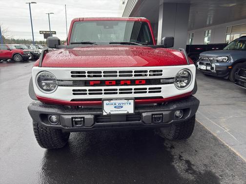 RUBY RED MET TNTD CLEARCOAT 2026 Ford Bronco Heritage Edition