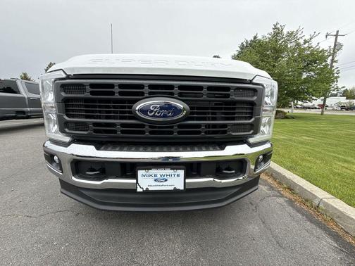 2025 Ford F-250 XL