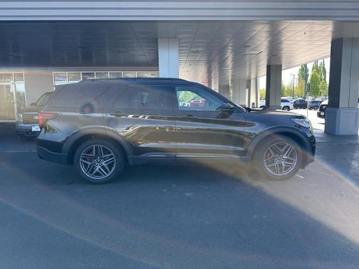 AGATE BLACK 2025 Ford Explorer ST
