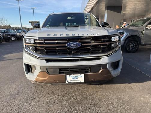 GLACIER GRAY MET TRI-COAT 2026 Ford Expedition Max King Ranch