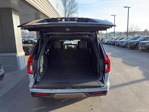 GLACIER GRAY MET TRI-COAT 2026 Ford Expedition Max King Ranch