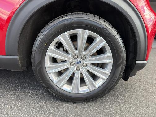 RAPID RED MET TINTED CC 2020 Ford Explorer Limited