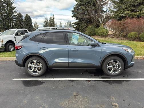 2026 Ford Escape ST-Line Select