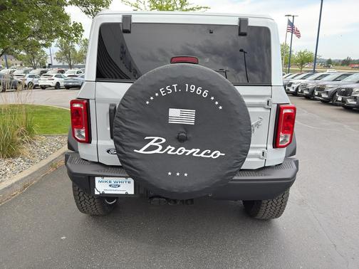 AVALANCHE GRAY 2026 Ford Bronco Heritage Edition