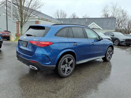 Starling Blue Metallic 2024 Mercedes-Benz GLC 300 4MATIC