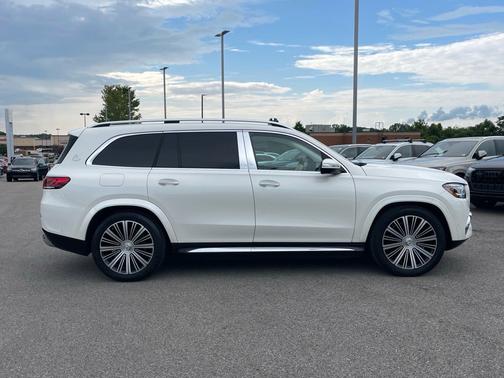 2023 Mercedes-Benz Maybach GLS 600 4MATIC