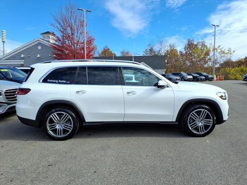 Polar White 2025 Mercedes-Benz GLS 450 4MATIC