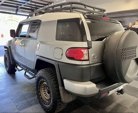 2010 Toyota FJ Cruiser Base