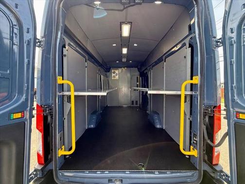 2020 Ford Transit-250 Base