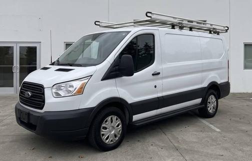 Oxford White 2018 Ford Transit-250 Base