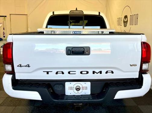 2019 Toyota Tacoma SR