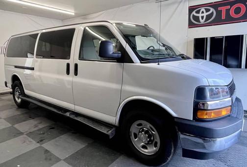 2019 Chevrolet Express 3500 LT