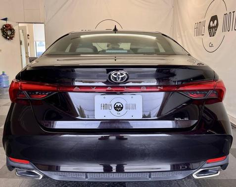 2019 Toyota Avalon XLE