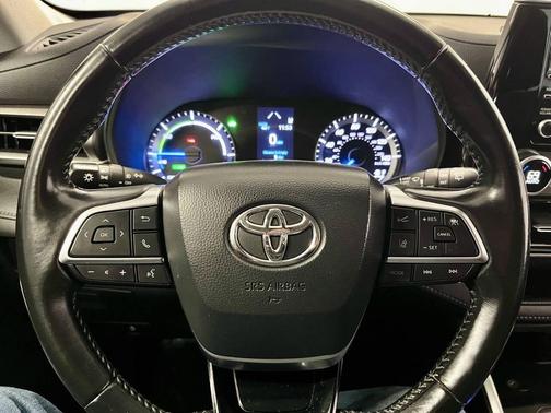 2021 Toyota Highlander Hybrid LE