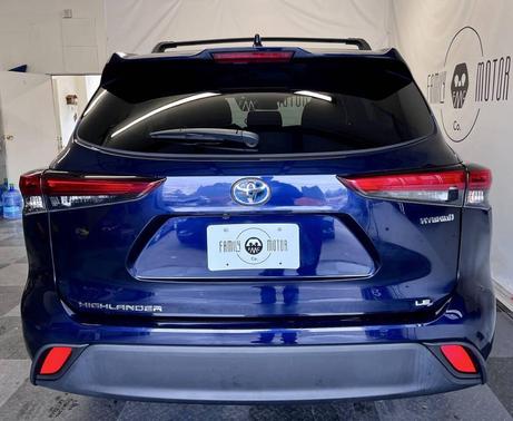2021 Toyota Highlander Hybrid LE
