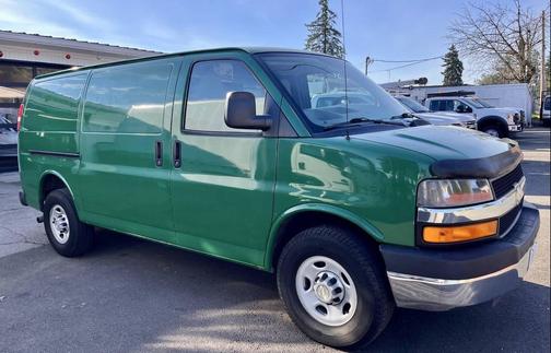 2010 Chevrolet Express 2500 Work Van