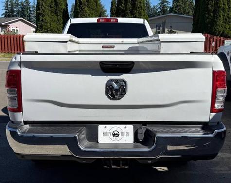 2020 RAM 2500 Tradesman Crew Cab 4X2 8' Box
