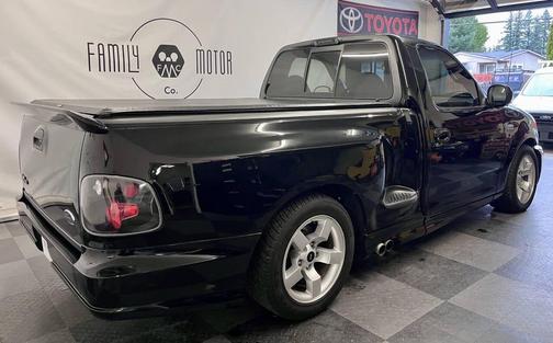 2001 Ford F-150 SVT Lightning Flareside