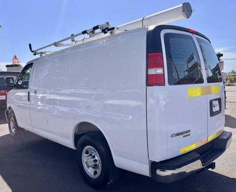 Summit White 2014 Chevrolet Express 2500 Work Van
