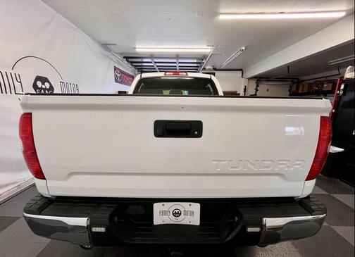 2018 Toyota Tundra SR5