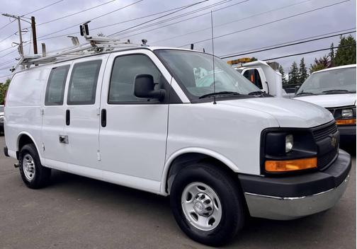 Summit White 2014 Chevrolet Express 2500 Work Van
