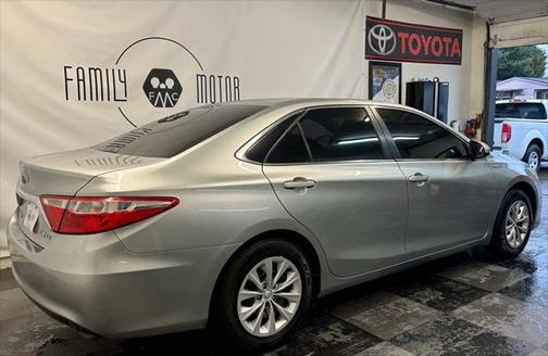 2016 Toyota Camry Hybrid SE