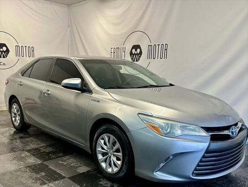 2016 Toyota Camry Hybrid SE
