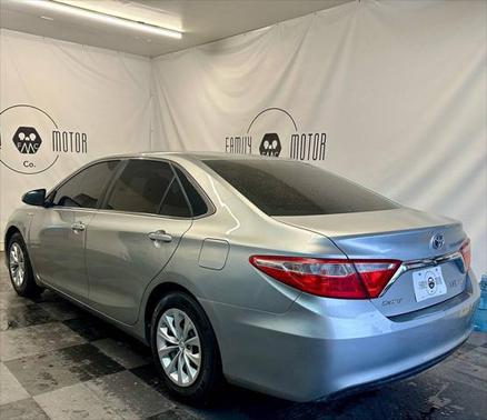 2016 Toyota Camry Hybrid SE