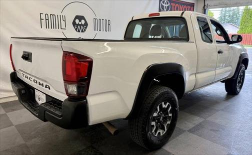 2018 Toyota Tacoma SR
