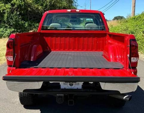 2004 Chevrolet Silverado 2500 LS H/D Extended Cab