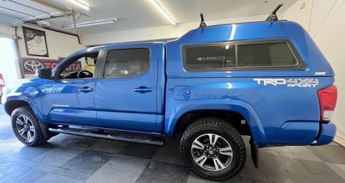 2016 Toyota Tacoma TRD Sport