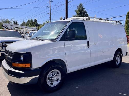 Summit White 2014 Chevrolet Express 2500 Work Van
