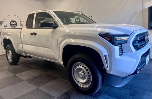 2024 Toyota Tacoma SR