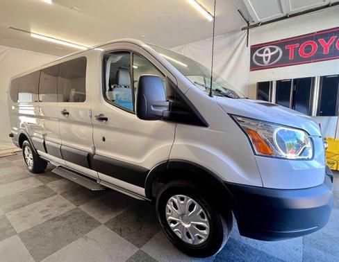 2016 Ford Transit-350 XLT