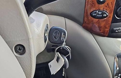 2006 Toyota Sienna XLE Limited