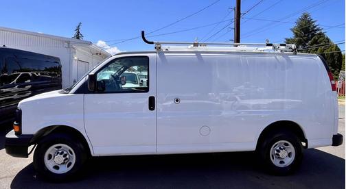 Summit White 2013 Chevrolet Express 2500 Work Van