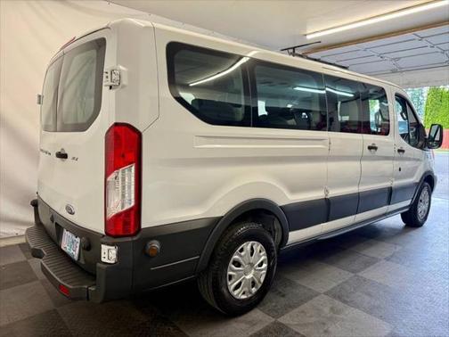 2017 Ford Transit-350 XLT