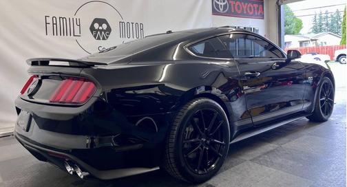 2017 Ford Mustang GT Premium