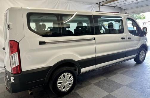 2021 Ford Transit-350 XLT