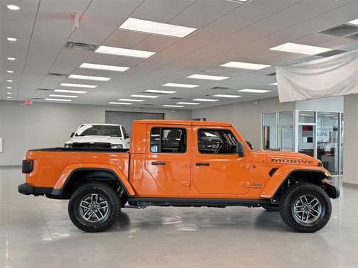 2025 Jeep Gladiator Mojave