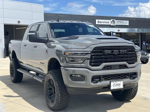 2025 RAM 2500 Laramie Crew Cab 4x4 6'4' Box