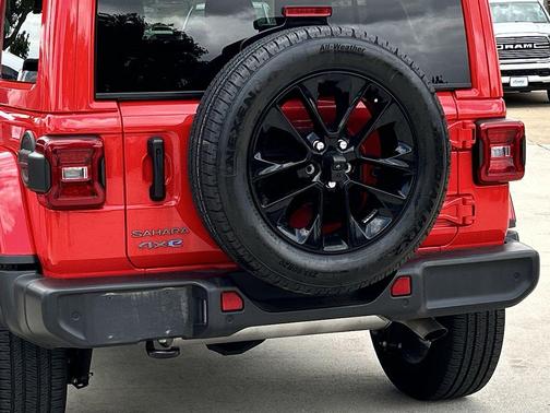 Firecracker Red Clearcoat 2025 Jeep Wrangler 4xe Sahara