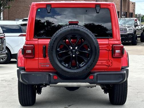 Firecracker Red Clearcoat 2025 Jeep Wrangler 4xe Sahara