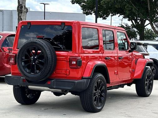 Firecracker Red Clearcoat 2025 Jeep Wrangler 4xe Sahara